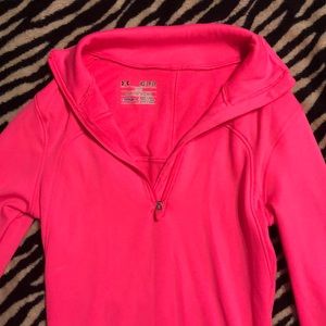 Long sleeve fitted shirt